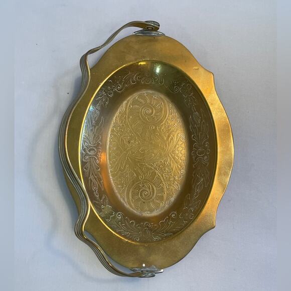 Etched Brass Ashtray or Dish with Swing‎ Handle - Picture 3 of 10